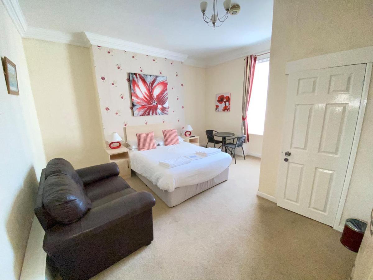 Weymouth Beach B&B - Adult Only エクステリア 写真